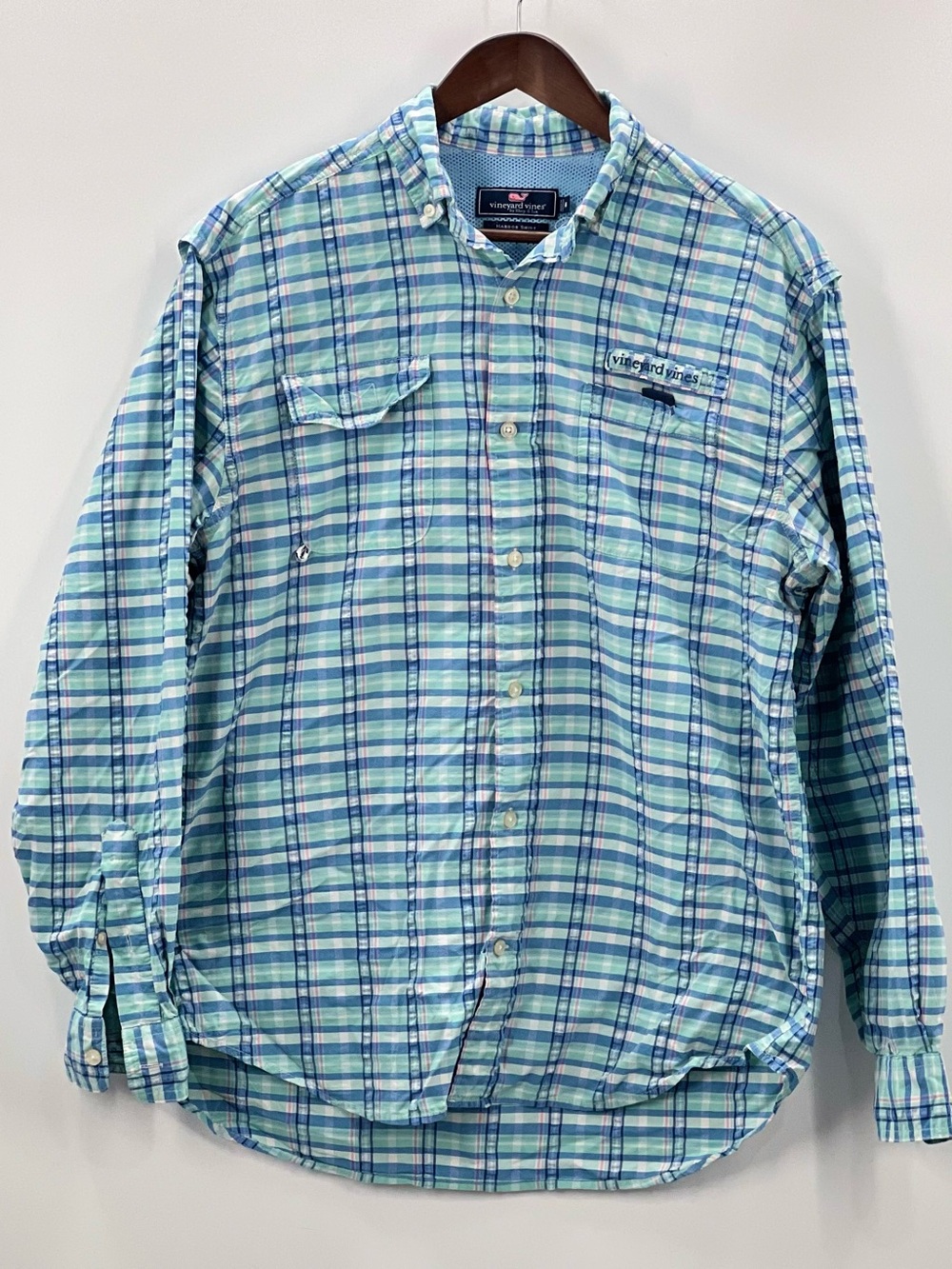 391 Vineyard Vines Light Blue & Light Green Plaid Button-Down Shirt